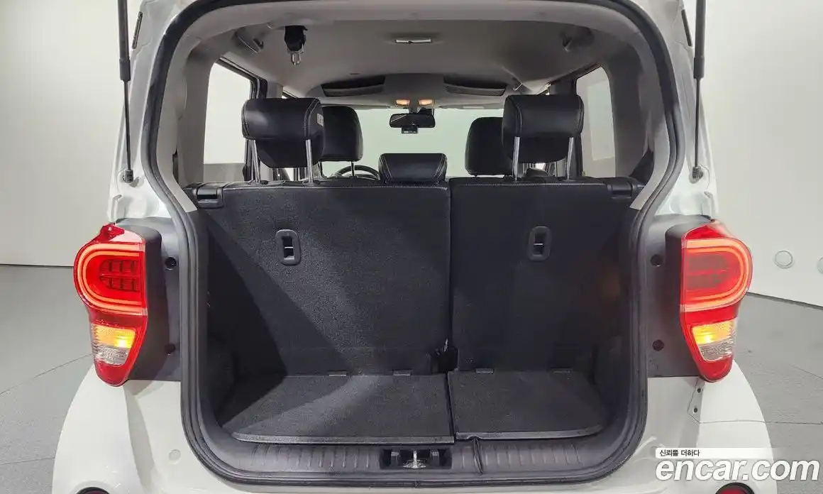 Kia Ray 2021 1.0 Автомат в Москве № 15245, фото 18