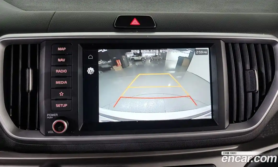 Kia Ray 2021 1.0 Автомат в Москве № 15245, фото 20