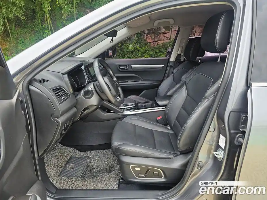 Renault QM6 2022 2.0 Автомат в Москве № 152617, фото 17