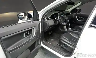 Land Rover Discovery Sport 2016 2.0 Автомат в Москве № 153857, миниатюра 7