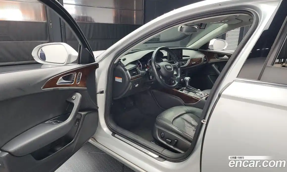 Audi A6 2015 3.0 Автомат в Москве № 154532, фото 6