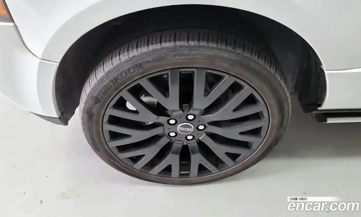 Land Rover Range-Rover 2011 4.4 Автомат в Москве № 156390, фото 5