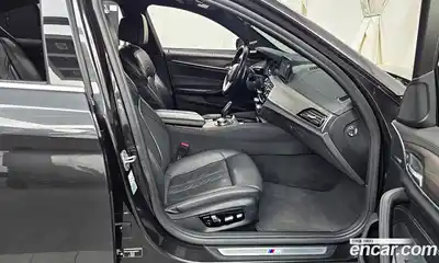 BMW 5-Series 2018 2.0 Автомат в Москве № 158271, миниатюра 8