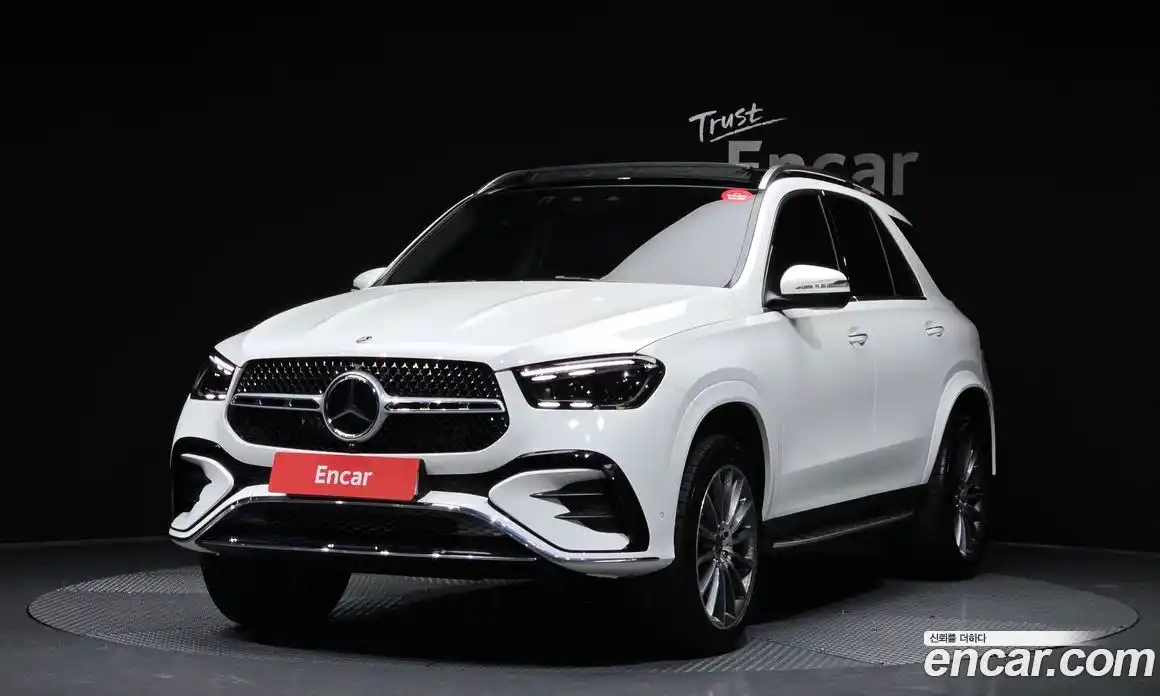 Mercedes-Benz GLE-Class 2024 3.0 Автомат в Москве № 160273, фото 15