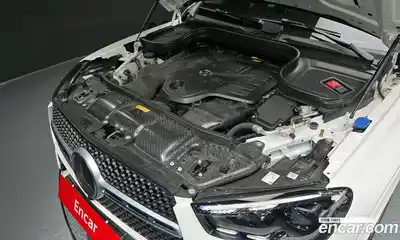 Mercedes-Benz GLE-Class 2024 3.0 Автомат в Москве № 160273, миниатюра 3