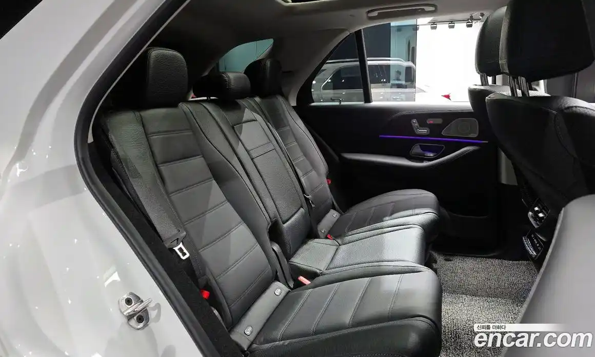 Mercedes-Benz GLE-Class 2024 3.0 Автомат в Москве № 160273, фото 4
