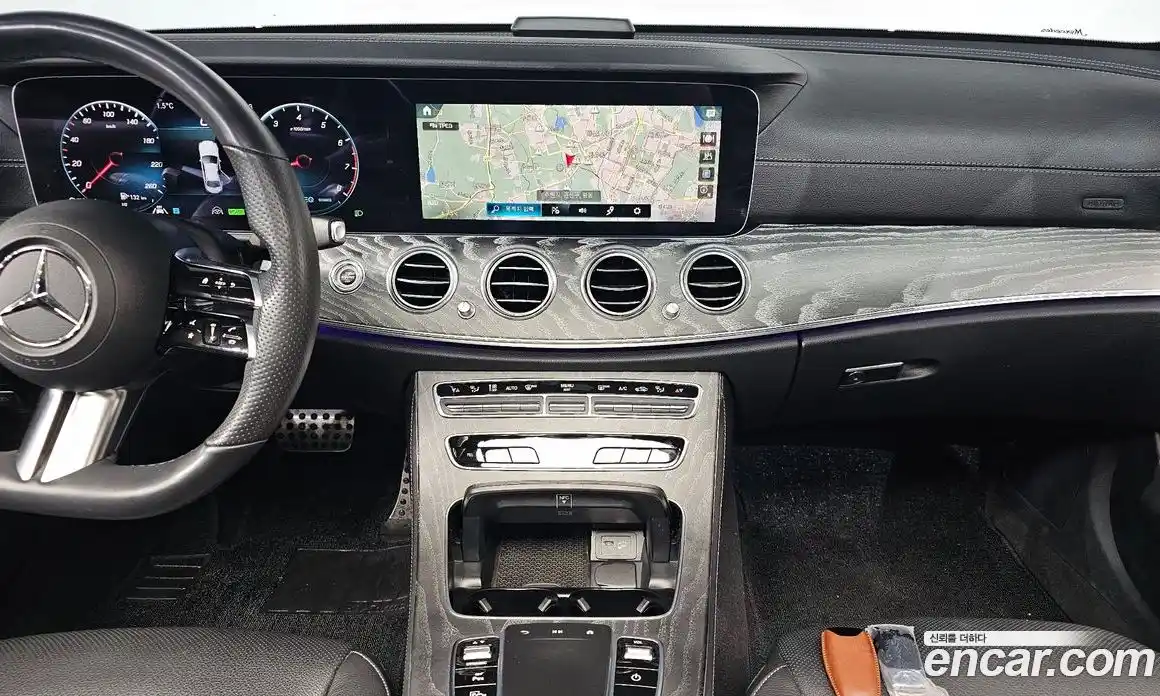 Mercedes-Benz E-Class 2022 2.0 Автомат в Москве № 160367, фото 15