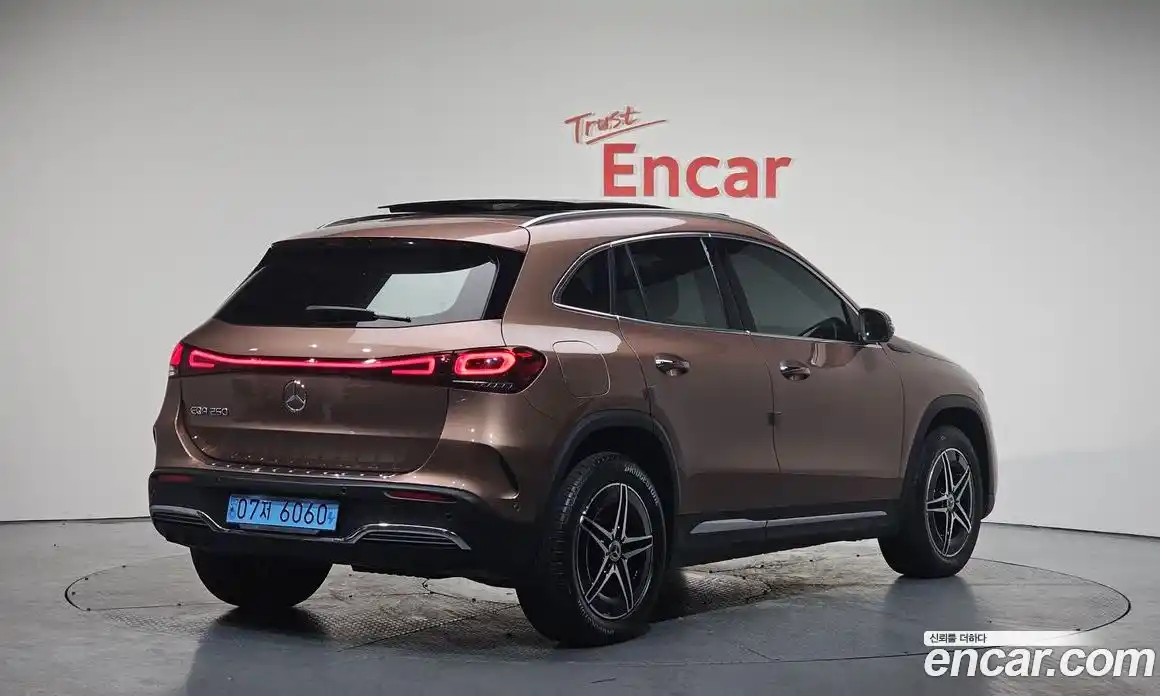 Mercedes-Benz EQA 2022 0.2 Автомат в Москве № 160687, фото 8