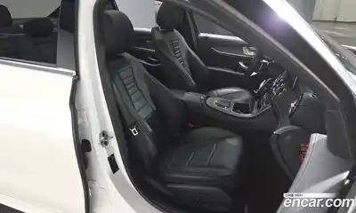 Mercedes-Benz E-Class 2021 2.0 Автомат в Москве № 160787, миниатюра 4