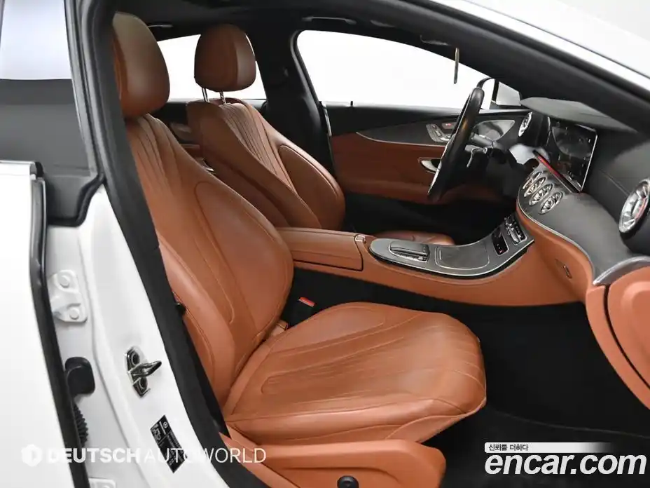 Mercedes-Benz CLS-Class 2022 3.0 Автомат в Москве № 160840, фото 10