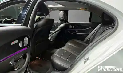 Mercedes-Benz E-Class 2020 2.0 Автомат в Москве № 161234, миниатюра 11