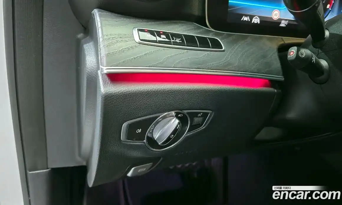 Mercedes-Benz E-Class 2020 2.0 Автомат в Москве № 161234, фото 14