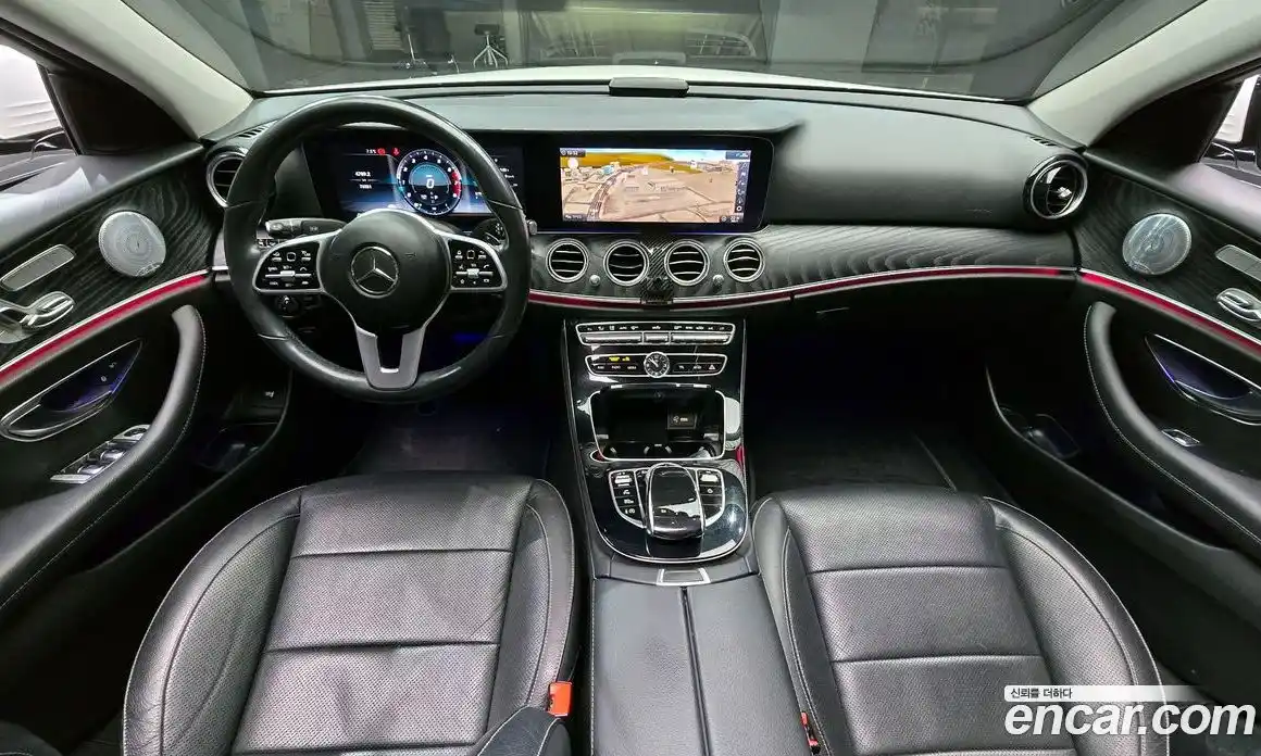Mercedes-Benz E-Class 2020 2.0 Автомат в Москве № 161234, фото 15