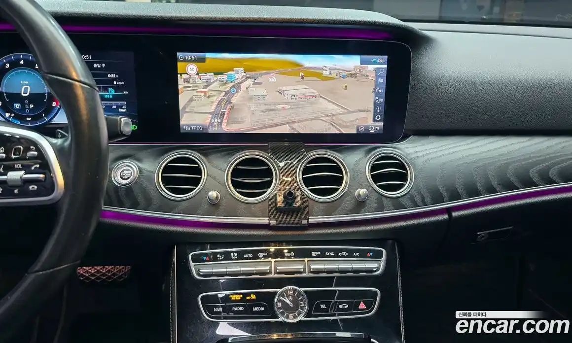 Mercedes-Benz E-Class 2020 2.0 Автомат в Москве № 161234, фото 4