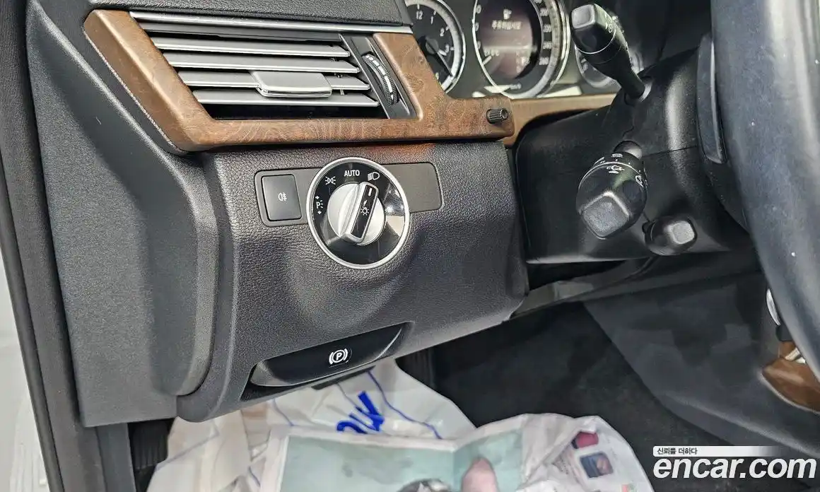 Mercedes-Benz E-Class 2013 3.5 Автомат в Москве № 161865, фото 7