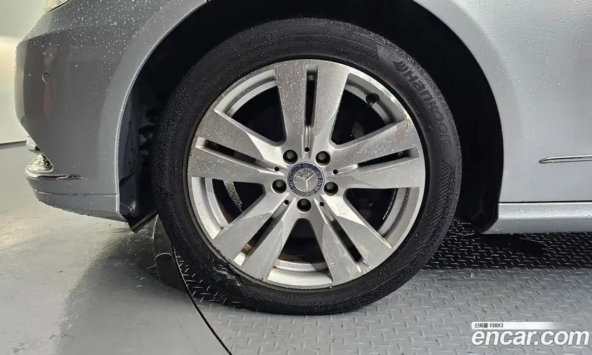 Mercedes-Benz E-Class 2013 3.5 Автомат в Москве № 161865, фото 10