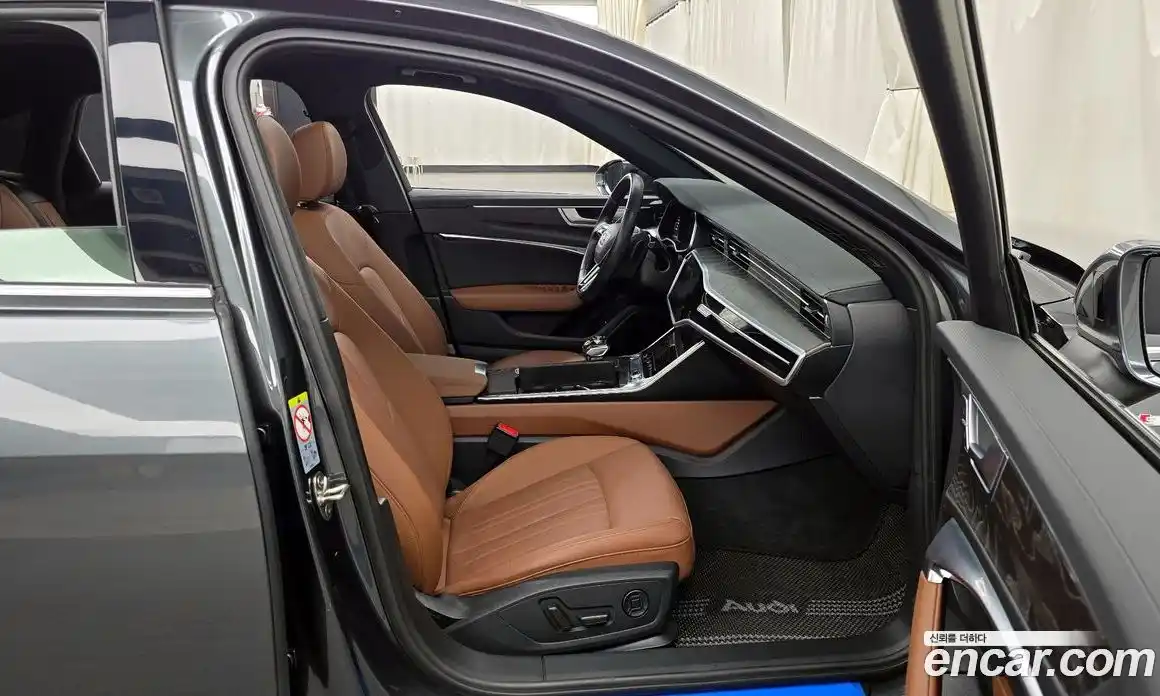 Audi A6 2020 2.0 Автомат в Москве № 162671, фото 17