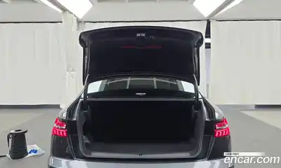 Audi A6 2020 2.0 Автомат в Москве № 162671, миниатюра 7