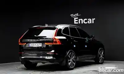 Volvo XC60 2024 2.0 Автомат в Москве № 164229, миниатюра 2
