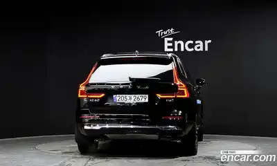 Volvo XC60 2024 2.0 Автомат в Москве № 164229, миниатюра 4