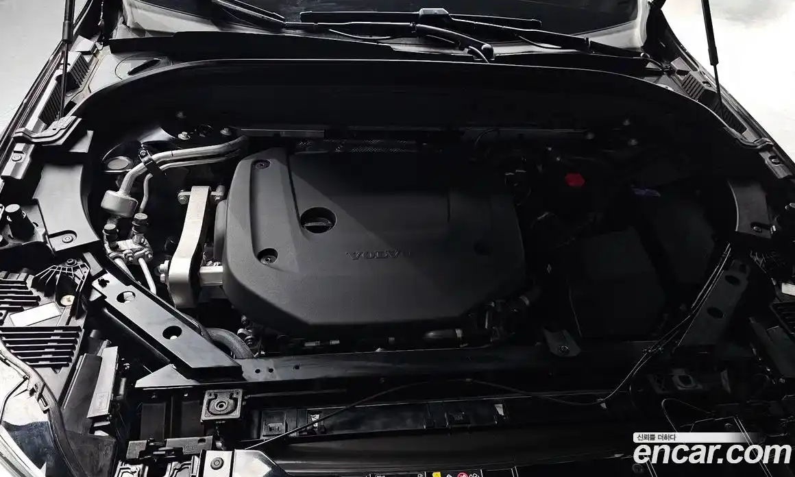 Volvo XC60 2024 2.0 Автомат в Москве № 164229, фото 6