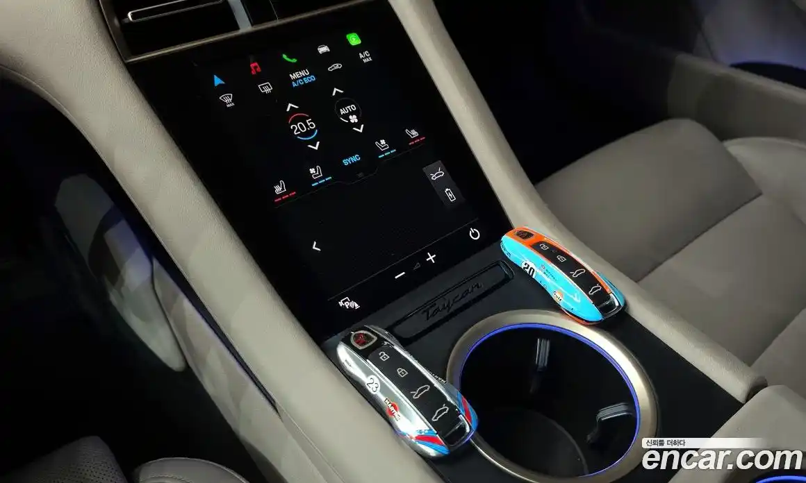 Porsche Taycan 2023 0.1 Автомат в Москве № 164949, фото 18