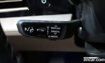 Porsche Taycan 2023 0.1 Автомат в Москве № 164949, миниатюра 6