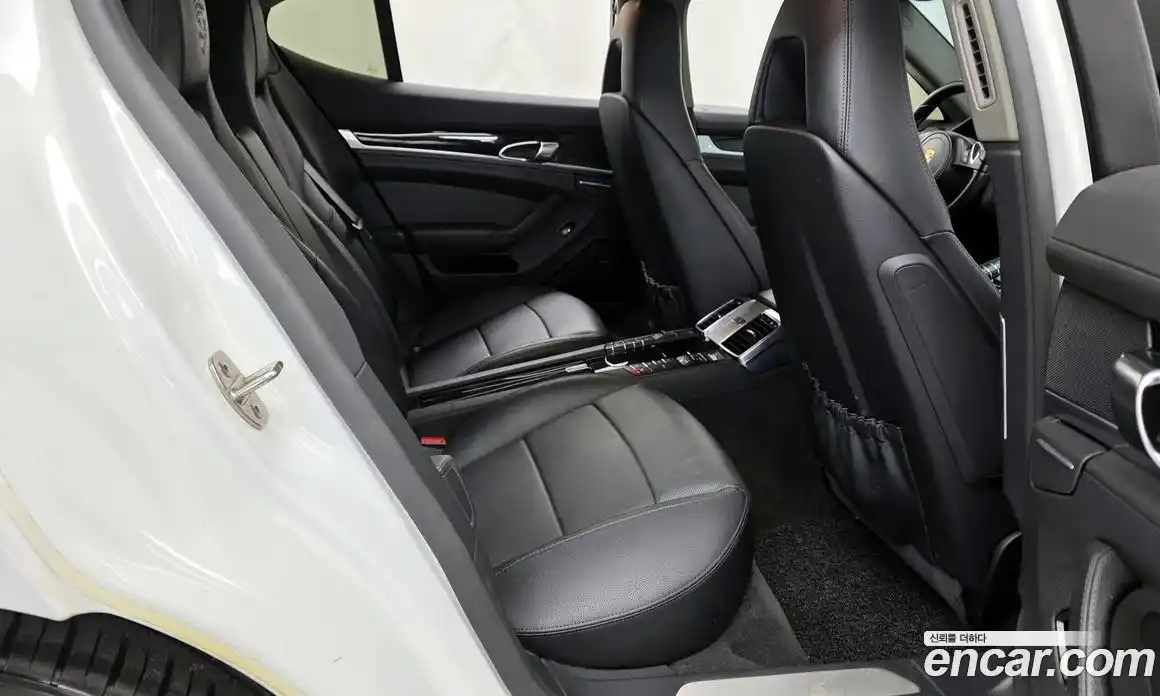 Porsche Panamera 2016 3.0 Автомат в Москве № 165562, фото 11