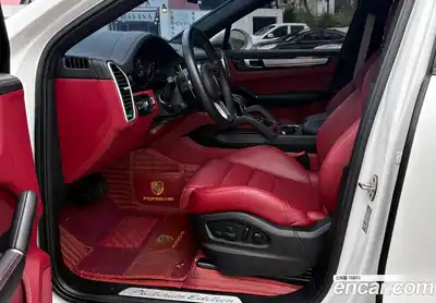 Porsche Cayenne 2023 3.0 Автомат в Москве № 165754, миниатюра 11