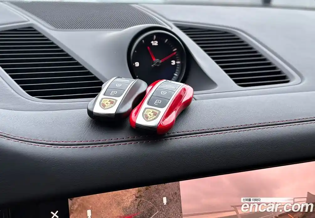 Porsche Cayenne 2023 3.0 Автомат в Москве № 165754, фото 14