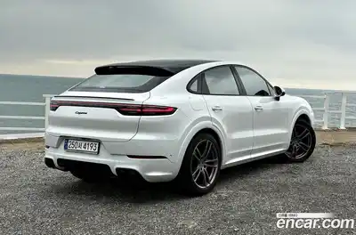 Porsche Cayenne 2023 3.0 Автомат в Москве № 165754, миниатюра 7