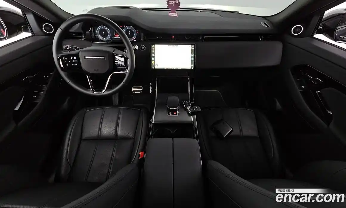 Land Rover Range-Rover Evoque 2024 2.0 Автомат в Москве № 165940, фото 17