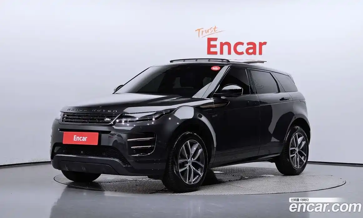 Land Rover Range-Rover Evoque 2024 2.0 Автомат в Москве № 165940, фото 8