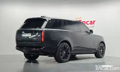 Land Rover Range-Rover 2023 4.4 Автомат в Москве № 166036, миниатюра 2