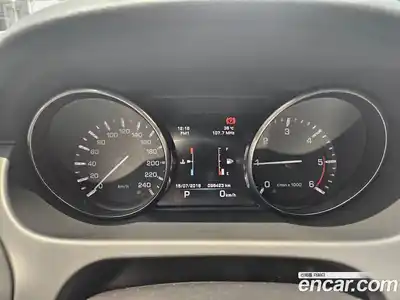 Land Rover Discovery Sport 2016 2.0 Автомат в Москве № 166829, миниатюра 7