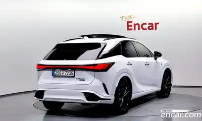 Lexus RX 2023 2.4 Автомат в Москве № 168117, миниатюра 2