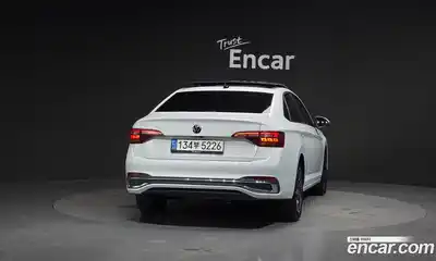 Volkswagen Jetta 2023 1.5 Автомат в Москве № 168636, миниатюра 4