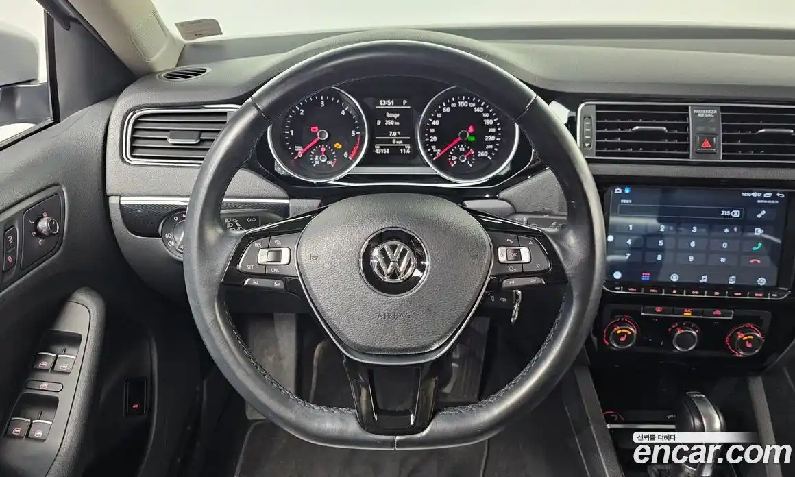 Volkswagen Jetta 2015 2.0 Автомат в Москве № 168642, фото 13
