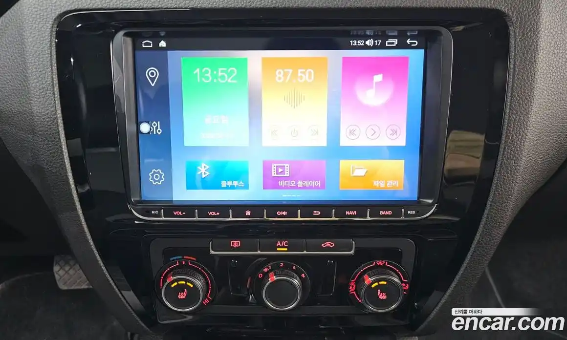 Volkswagen Jetta 2015 2.0 Автомат в Москве № 168642, фото 14