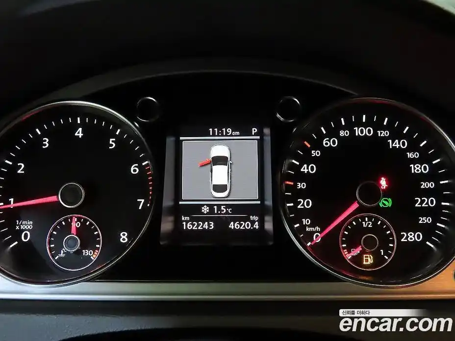 Volkswagen CC 2014 2.0 Автомат в Москве № 169317, фото 9