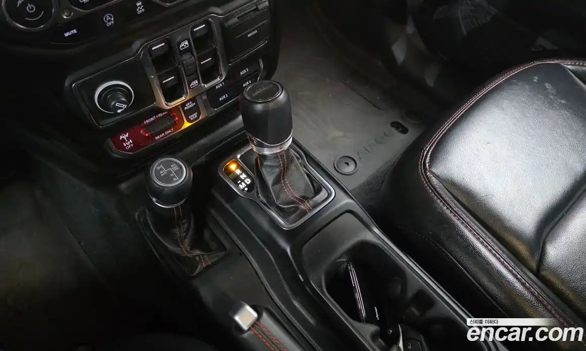 Jeep Gladiator 2022 3.6 Автомат в Москве № 169577, фото 19