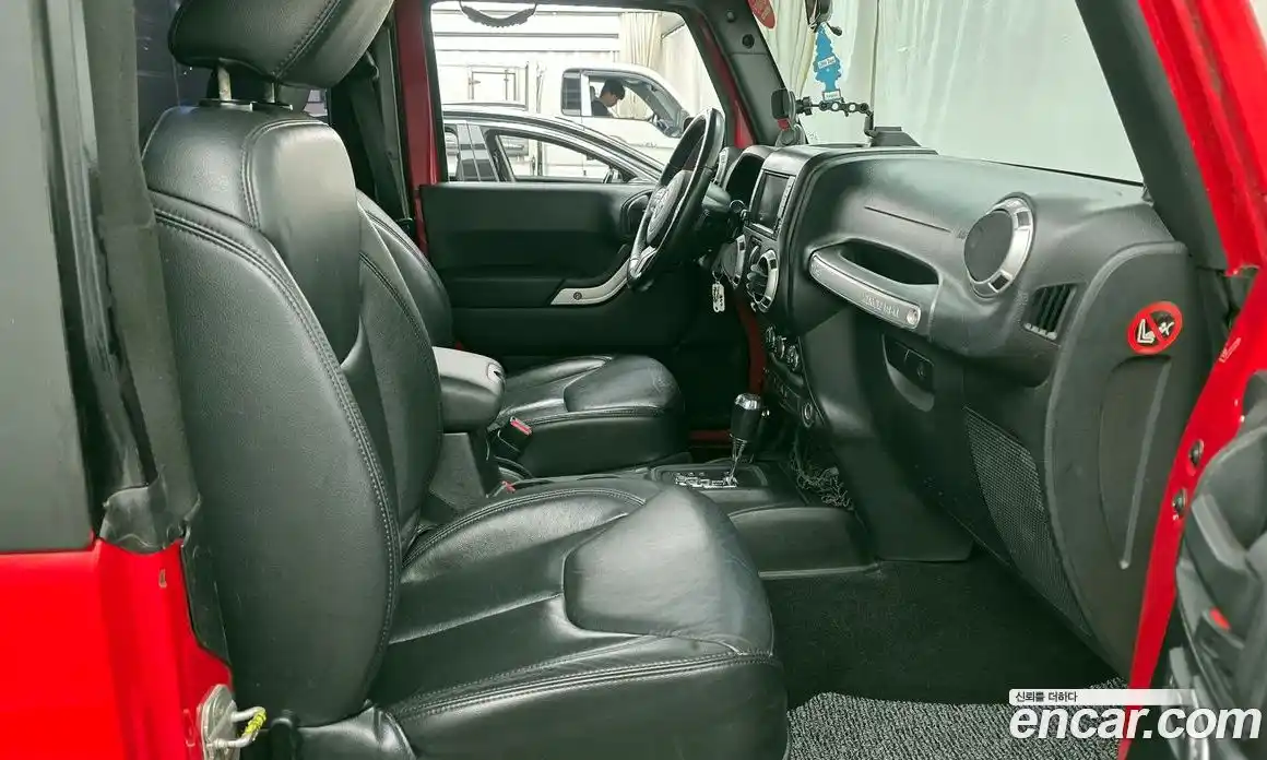 Jeep Wrangler 2012 2.8 Автомат в Москве № 169874, фото 9