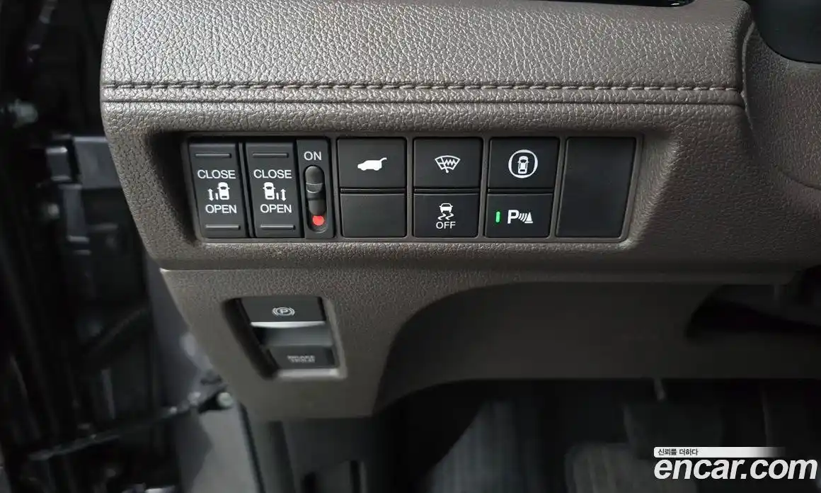 Honda Odyssey 2023 3.5 Автомат в Москве № 170492, фото 4