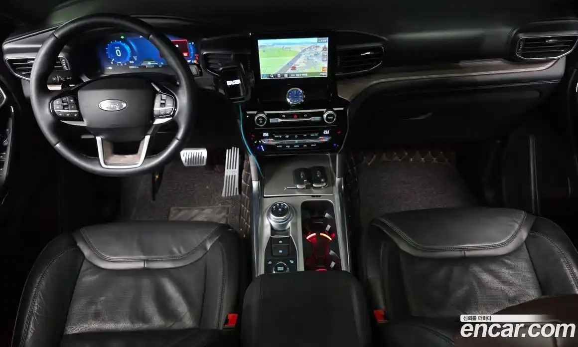 Ford Explorer 2021 3.0 Автомат в Москве № 170791, фото 13