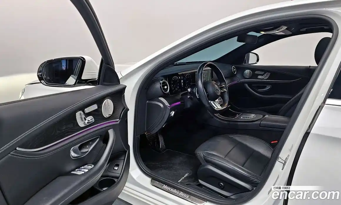 Mercedes-Benz E-Class 2022 1.9 Автомат в Москве № 178827, фото 11