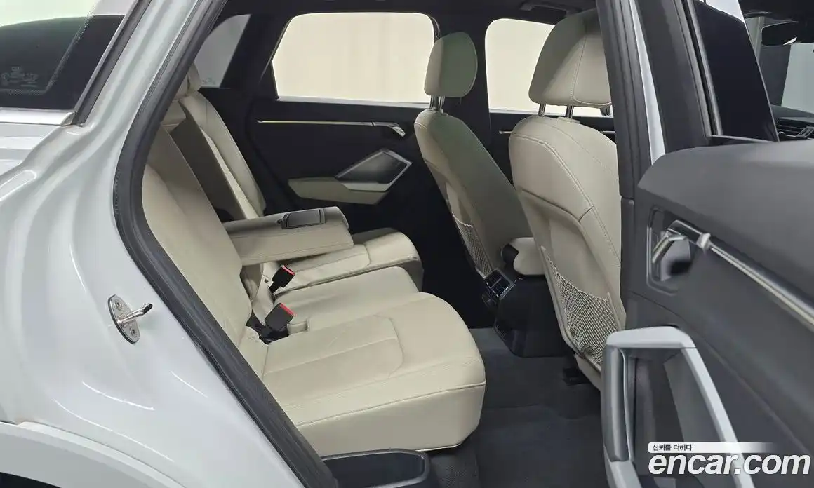 Audi Q3 2022 2.0 Автомат в Москве № 178876, фото 5