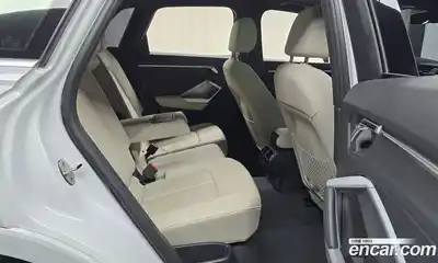 Audi Q3 2022 2.0 Автомат в Москве № 178876, миниатюра 5