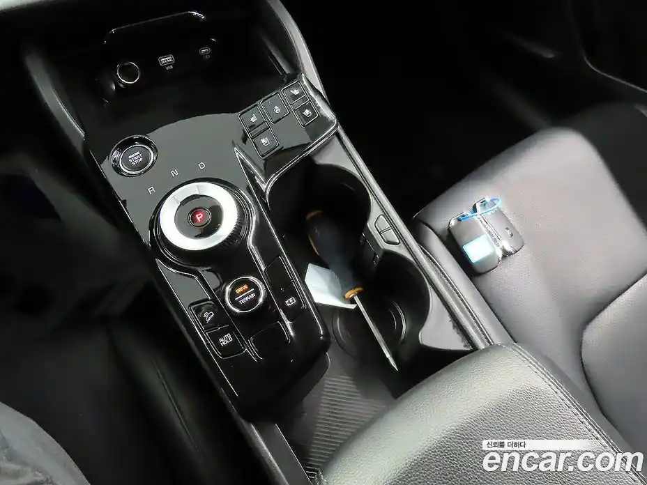 Kia Sportage 2023 1.6 Автомат в Москве № 183418, фото 13