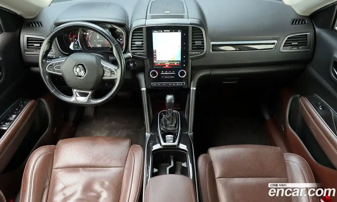 Renault QM6 2017 2.0 Автомат в Москве № 183589, фото 6