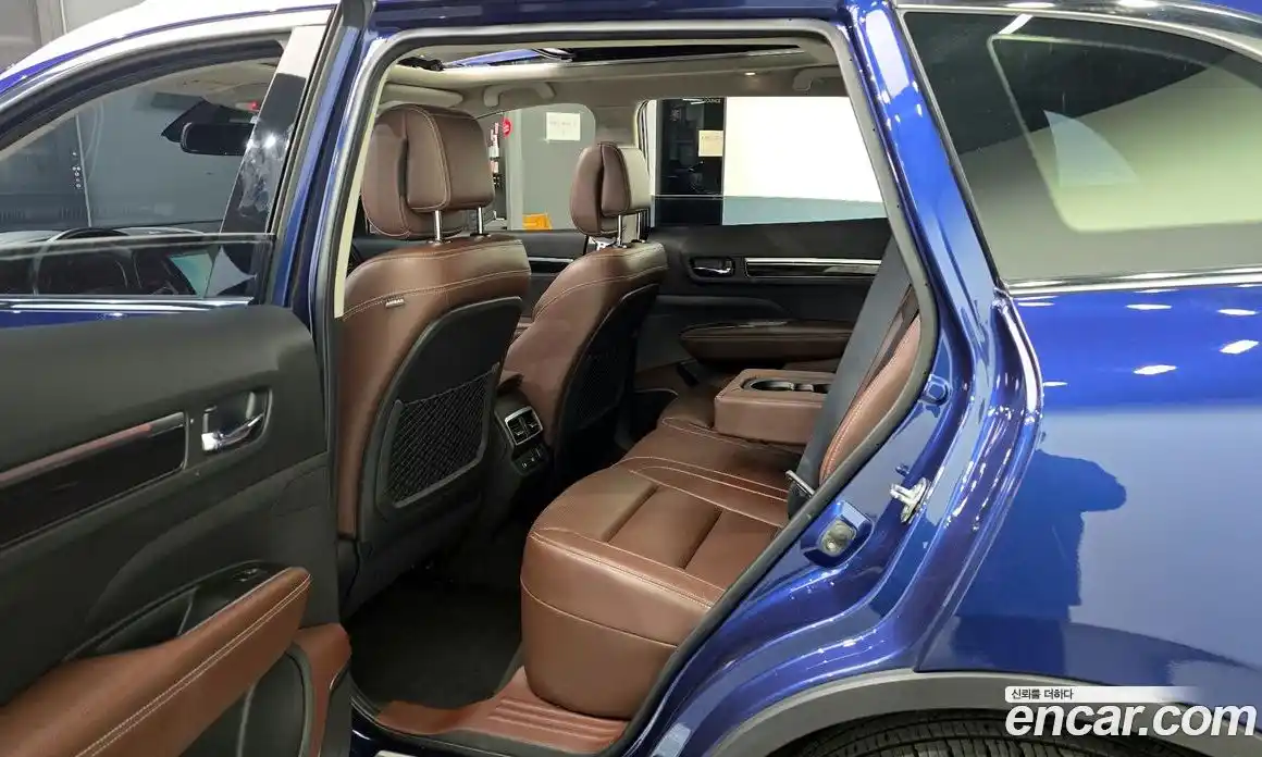 Renault QM6 2017 2.0 Автомат в Москве № 183589, фото 9